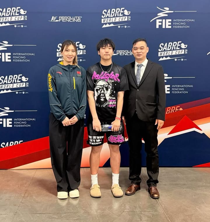 Aura Fencing Academy